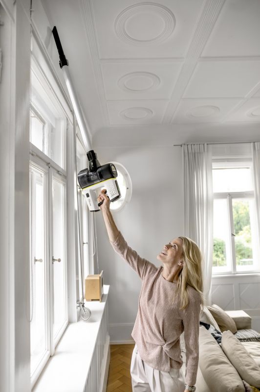 Акумуляторний пилосос Karcher VC 7 Cordless YourMax (1.198-710.0)