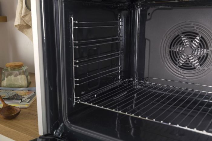 Духова шафа Gorenje BSA6747A04BGWI