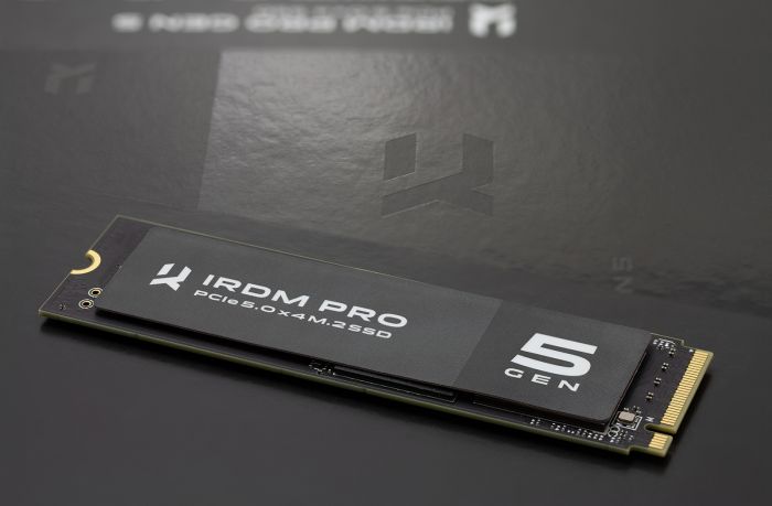 Накочувач SSD 1TB Goodram IRDM Pro Gen5 M.2 2280 PCIe 5.0 x4 3D TLC (IRP-SSDPR-P54S-1K0-80)